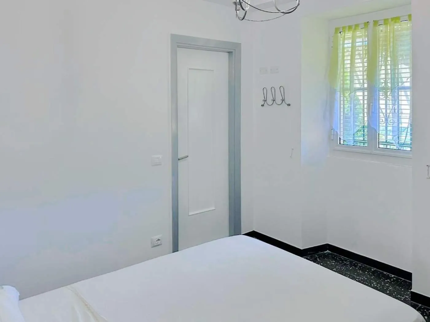 Apartment Trilocale Nel Verde Varazze